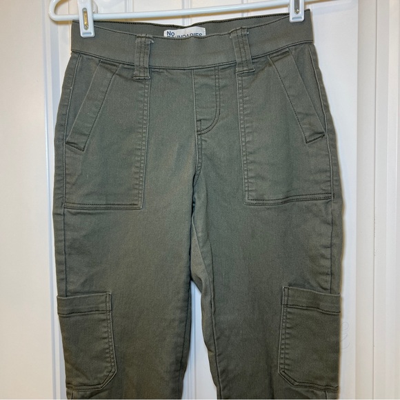 No Boundaries Olive Green Women’s Cargo‎ Pants Pockets Size XXS - Picture 3 of 15